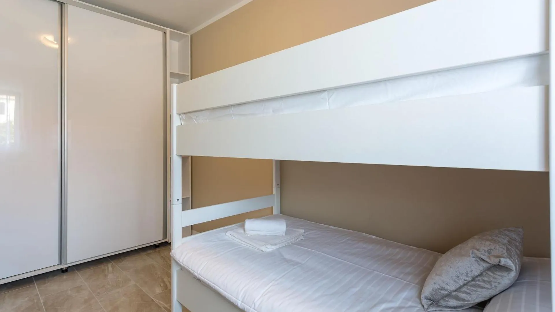 Villa Nicolina Kastela 0*,  Croatia