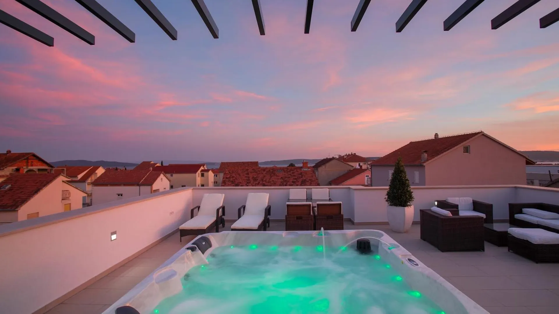 Villa Nicolina Kastela Apartment