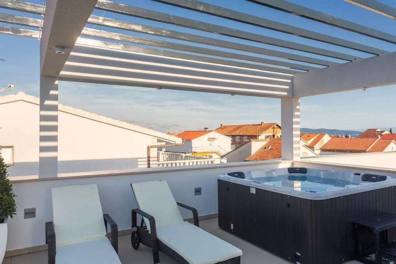 Villa Nicolina Kastela Apartment